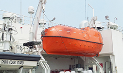 Totally Enclosed lifeboats/rescue boat